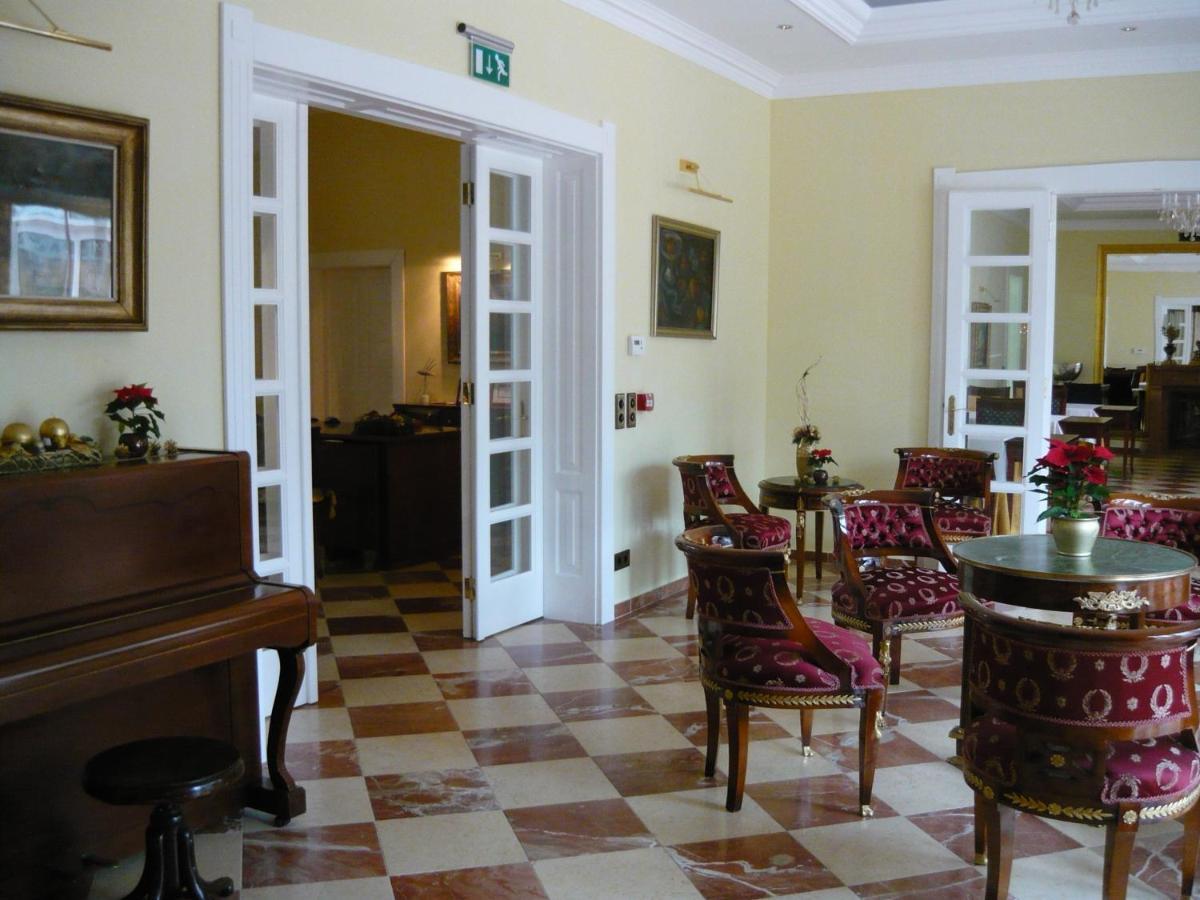 Château Visz Exterior foto